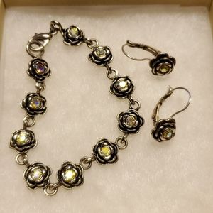 Bracelet earring set